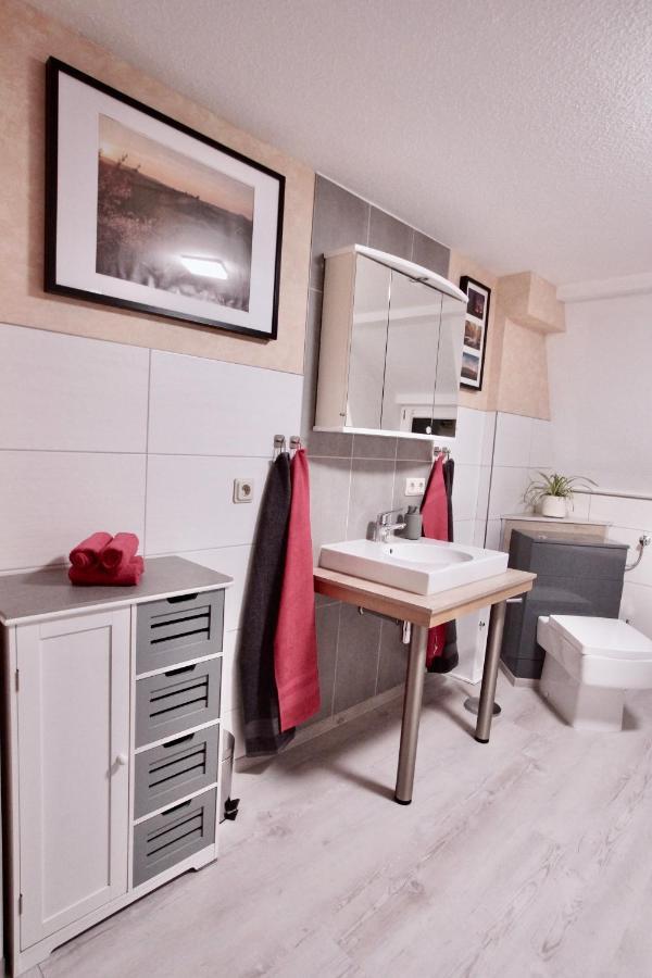Ferienwohnung Ostard 2 Thale Esterno foto